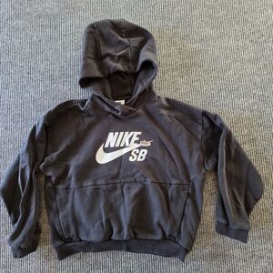 Nike SB Boys Hoodie Black White Logo Graphic Sneaker Pullover Size L